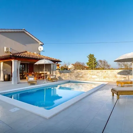 Nima - House With Private Pool * Barban