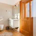 Nima - House With Private Pool Σπίτι διακοπών Barban