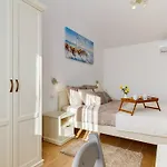 Σπίτι διακοπών Nima - House With Private Pool