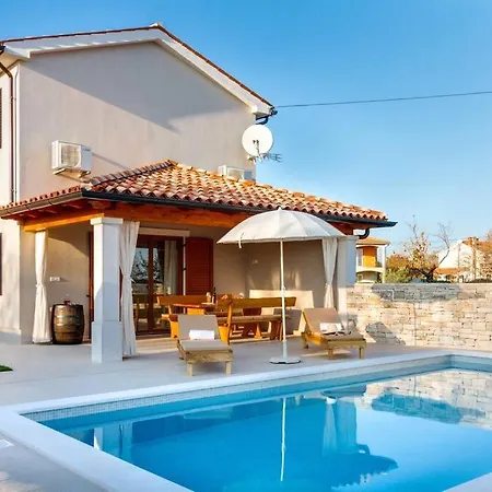 Nima - House With Private Pool * Barban